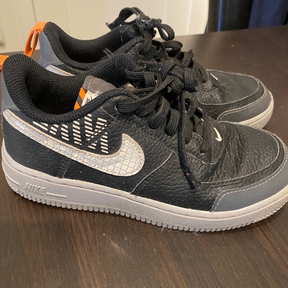 Youth Air Force 1s